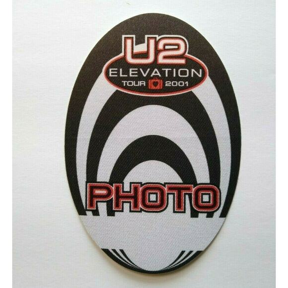 U2 Backstage Pass Original Pop Rock Music Elevation Concert Tour 2001 Black - Picture 1 of 3